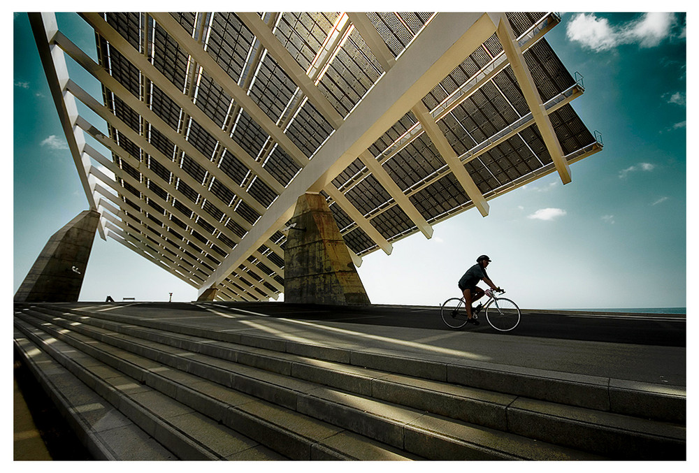 Mostra collettiva "Barcellona: In&Out" - 13. Pannello Solare + Ciclista
