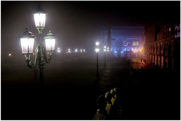 Mostra collettiva Fiorentini-Lattuada: 01 - ONE NIGHT IN VENICE 01:11