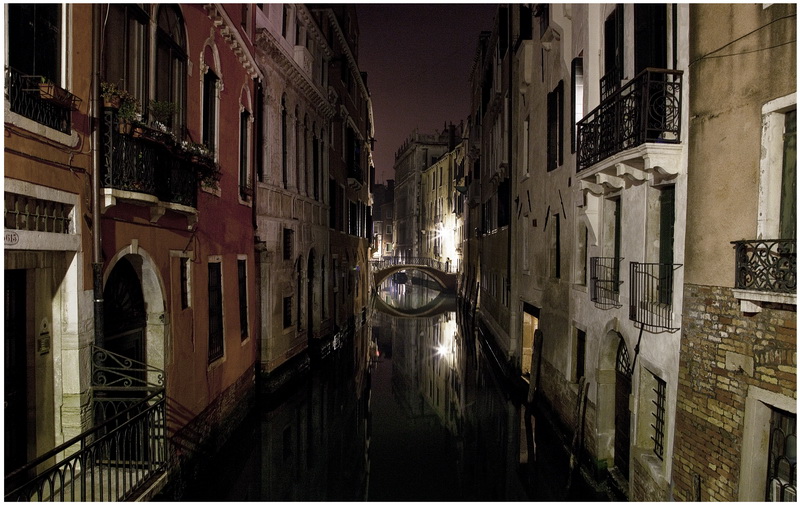 Mostra collettiva Fiorentini-Lattuada: 15 - ONE NIGHT IN VENICE 02:39