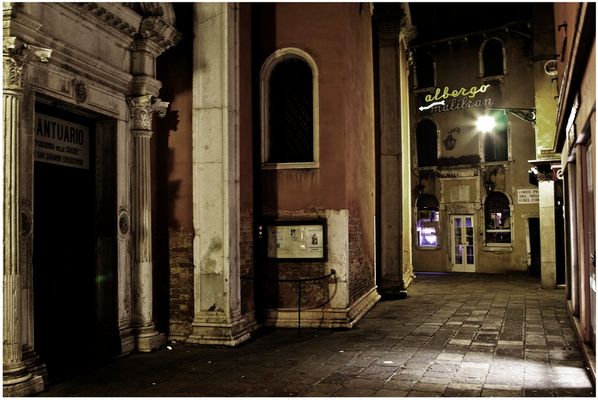 Mostra collettiva Fiorentini-Lattuada: 19 - ONE NIGHT IN VENICE 03:06