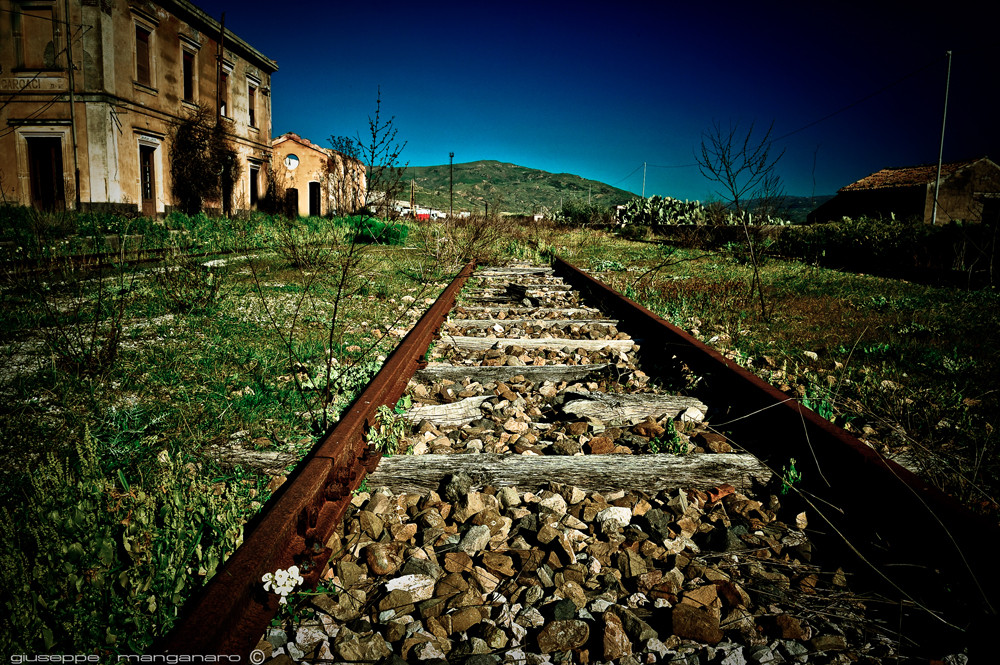 Mostra collettiva "L'oblio di una piccola stazione" - 12.