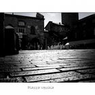 Mostra online di Antonio Peschiulli "Bergamo Alta" - 5. Piazza vecchia