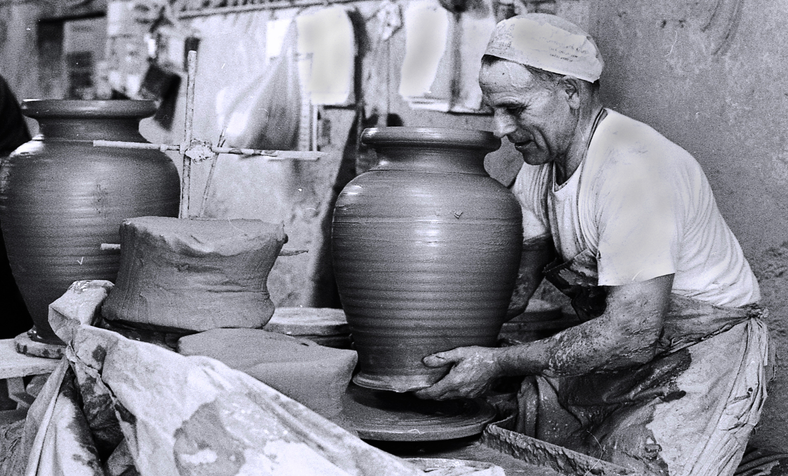 Mostra online di Carla Paci "Lavorando la ceramica" - 4. Il vaso finito