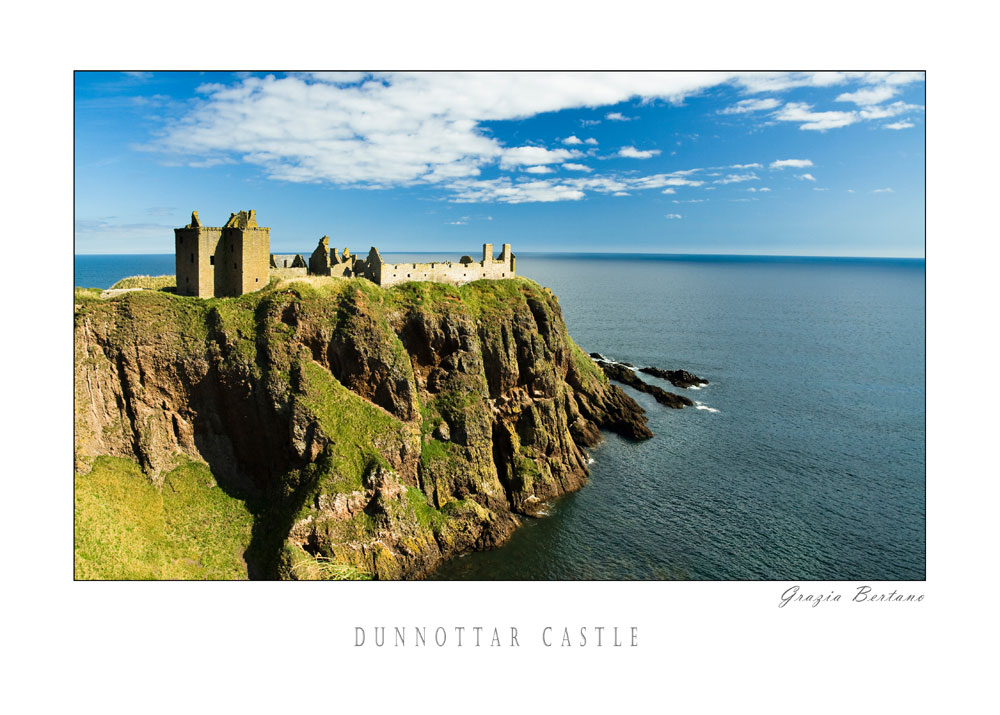 Mostra online di Grazia Bertano: "About Scotland" - 4. Dunnottar Castle