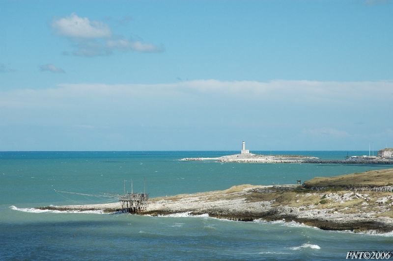 Mostra online di Nicola Tavernini: "Cartoline dal Gargano" - 5. Trabucco