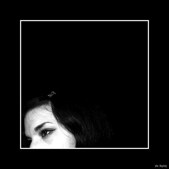 Mostra online di Noemi Izzo: "Black&White&Me" - 8.