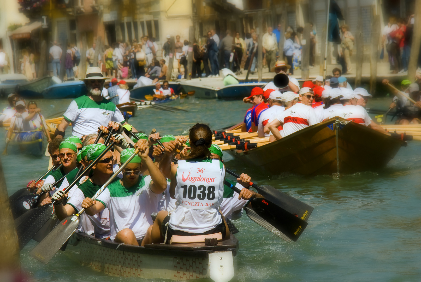 Mostra online di Salvatore Orfino "Venezia nel cuore" - 10. La Vogalonga