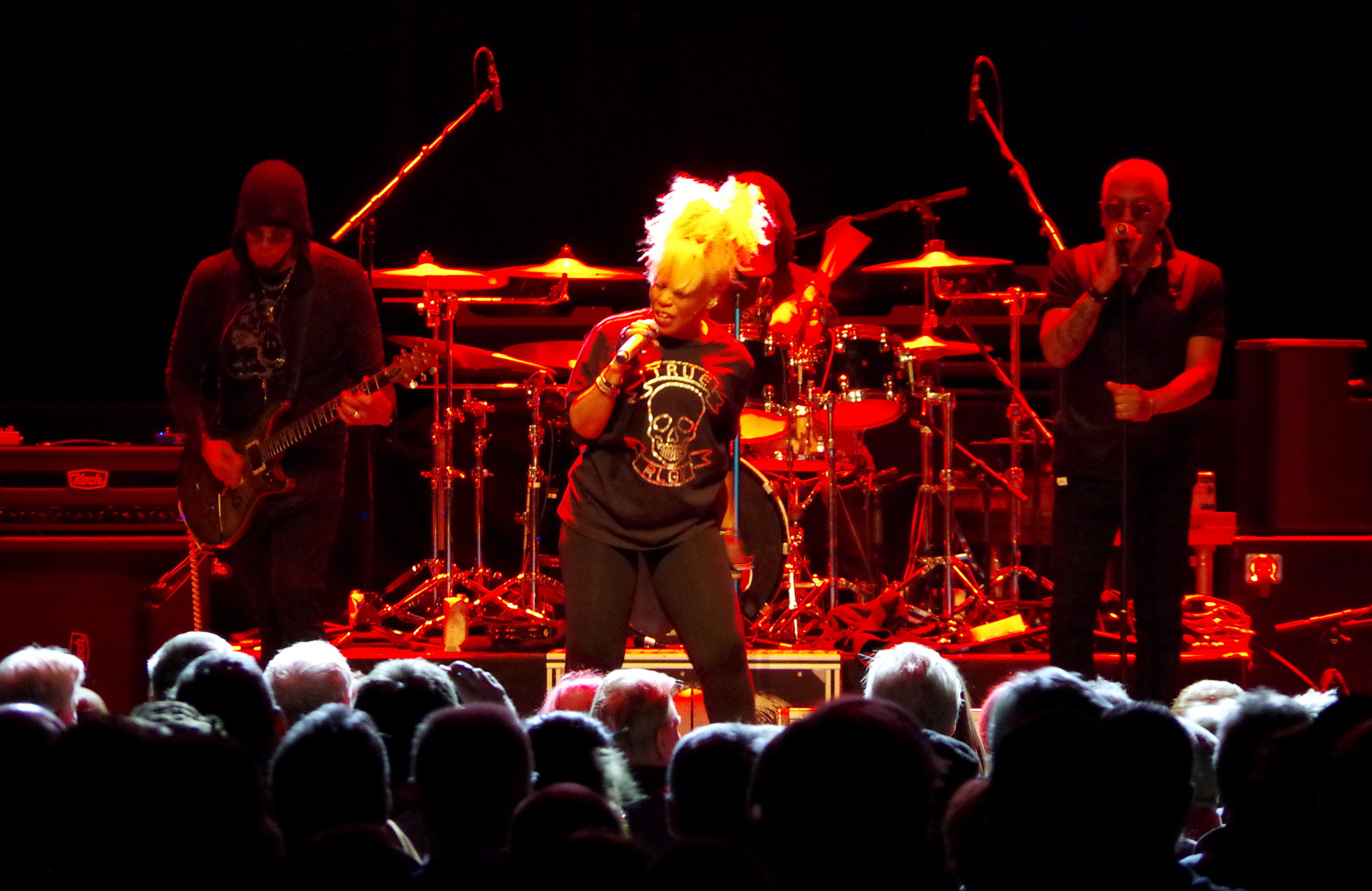 MOTHERS  FINEST  im Konzert