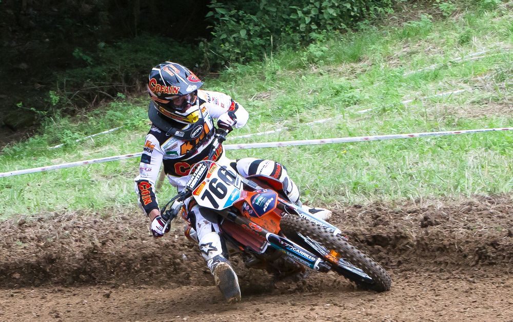 Moto Cross II