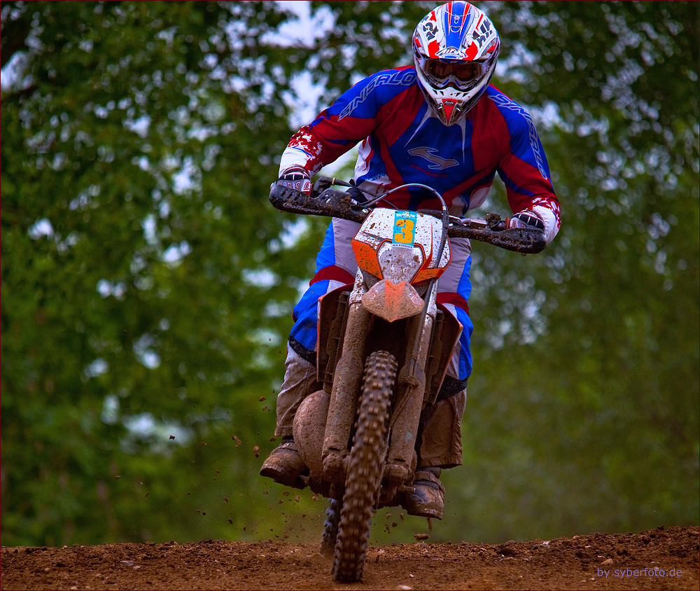 MOTO CROSSER