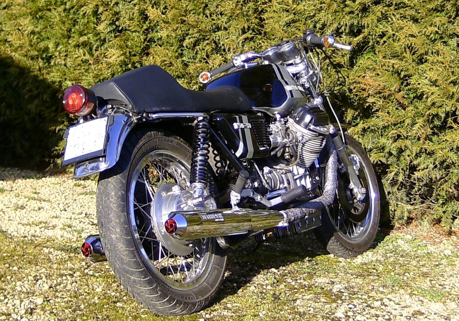 MOTO GUZZI 750 S3