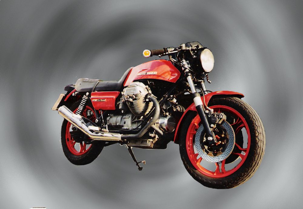 Moto-Guzzi Le mans1