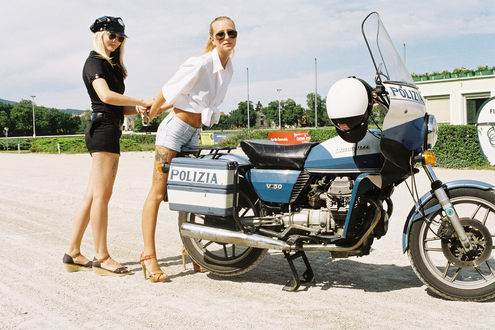 Moto Guzzi V50 - Polizia