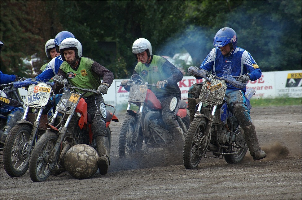 Motoball... Angriff