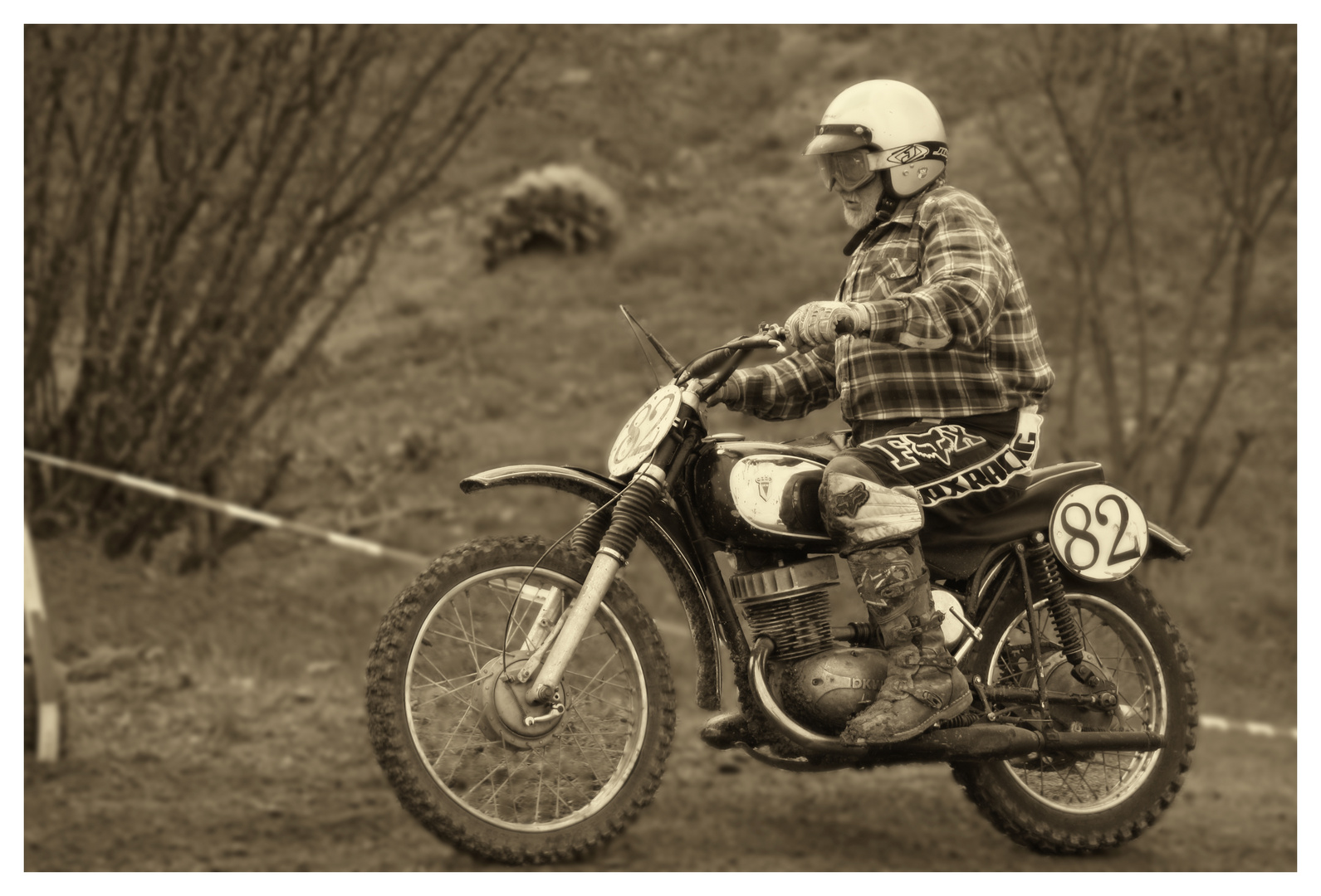 Motocross heute Laubuseschbach 2011