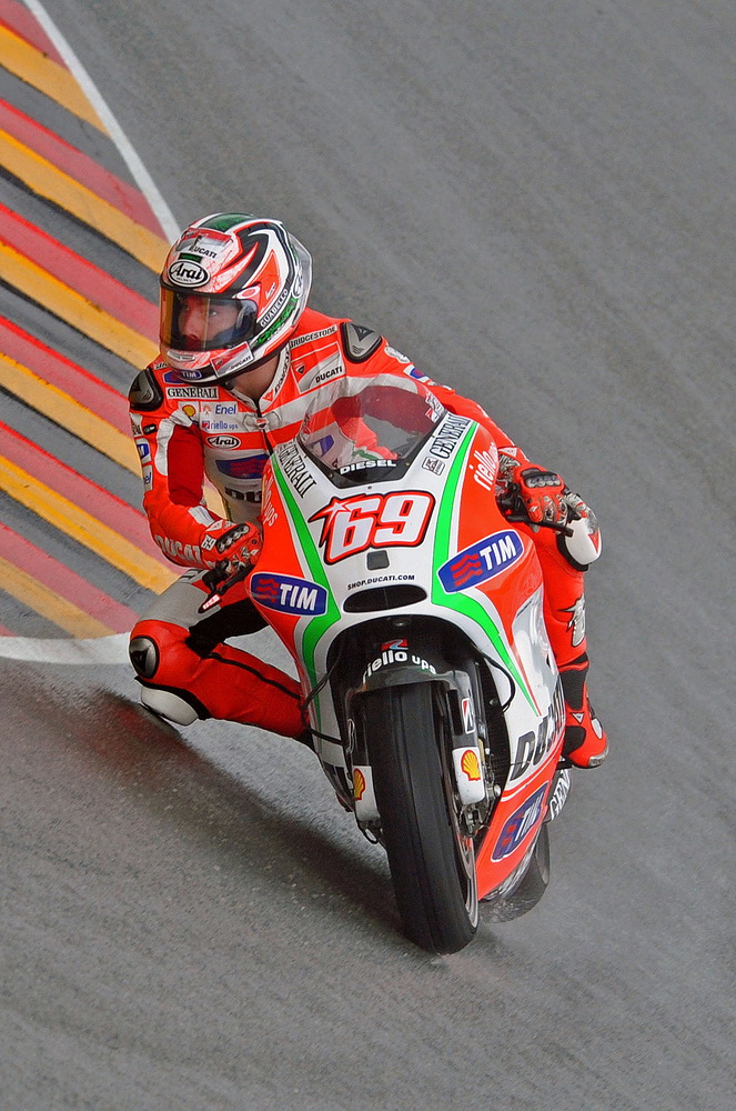 MotoGP Sachsenring 2012 - Nicky Hayden #69 mit Fingerspitzengefühl