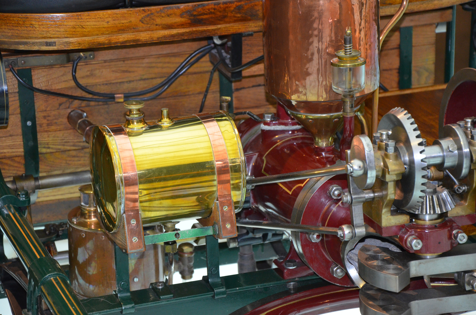 Motor des Daimler Motorwagens von 1885