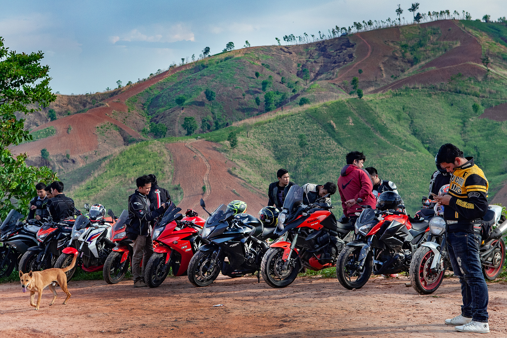 Motorbike excursion at Phu Luang mountain range