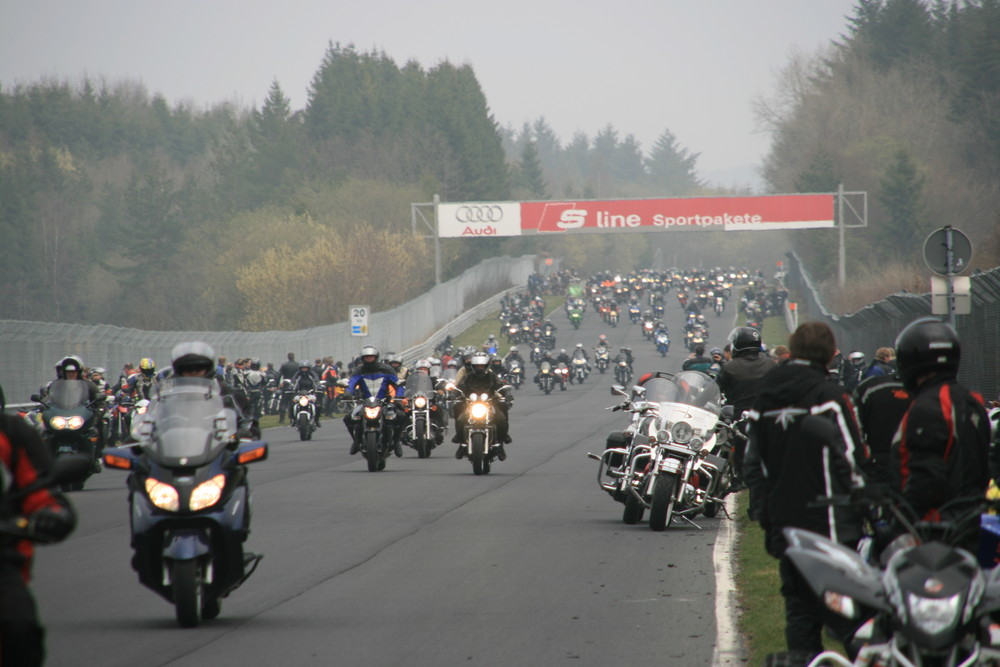 Motorrad Corso über die Nordschleife