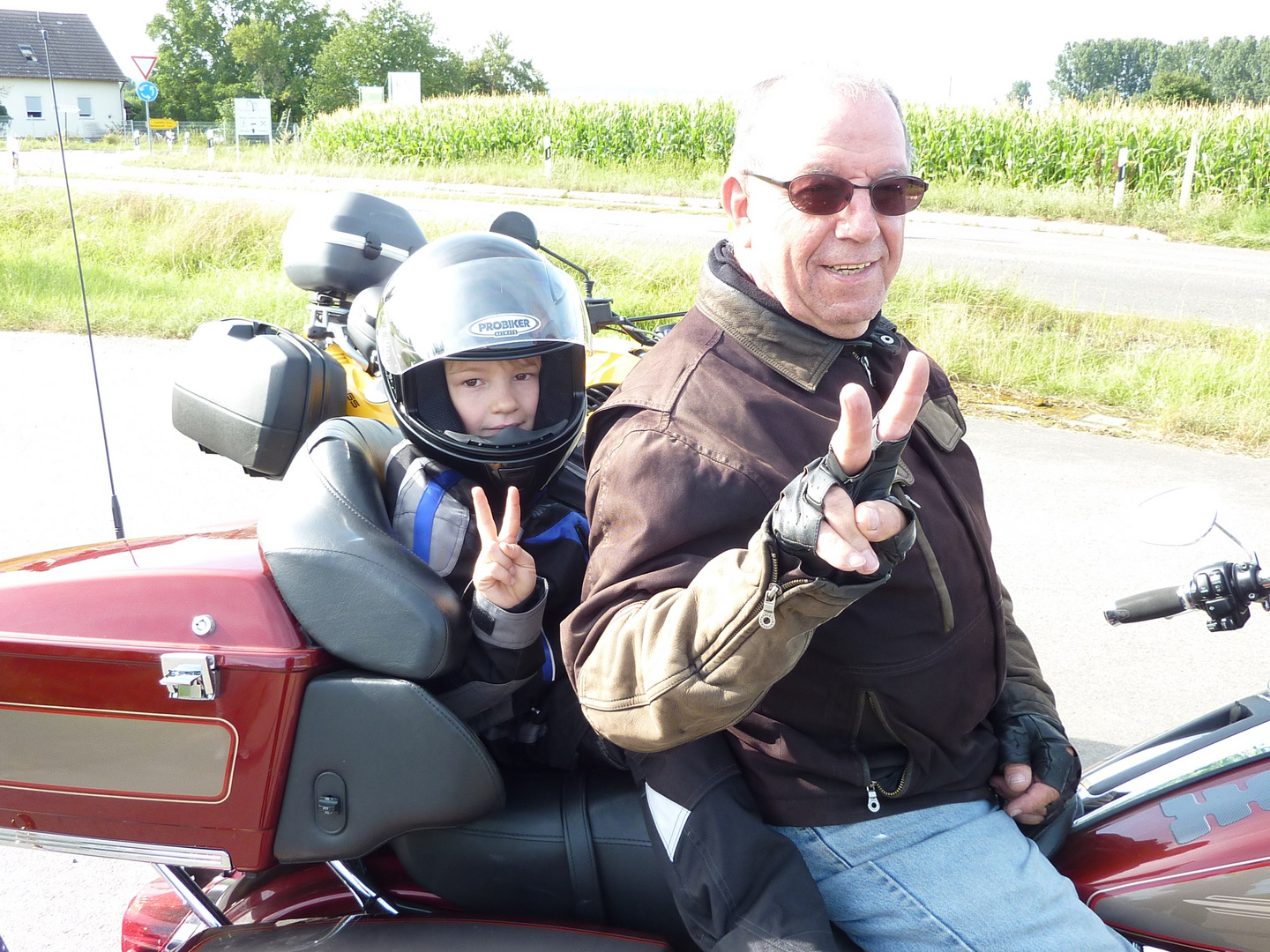 Motorrad fahren mit Opa