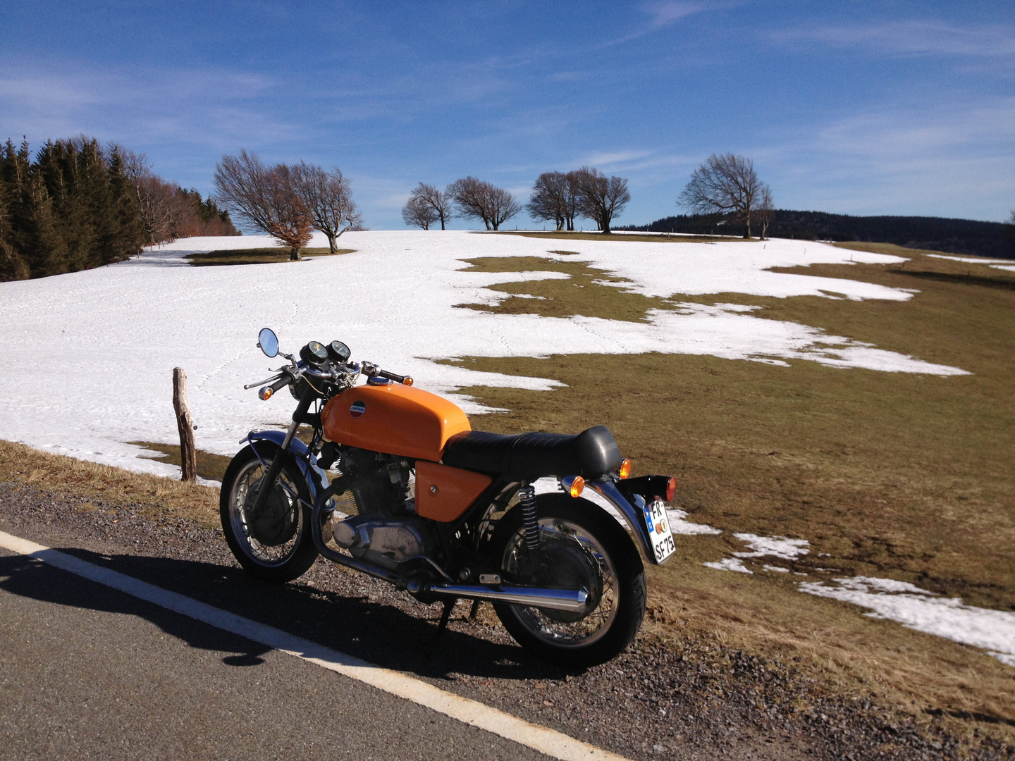 Motorrad Frühling auf dem Schauinsland mit Laverda SF 750