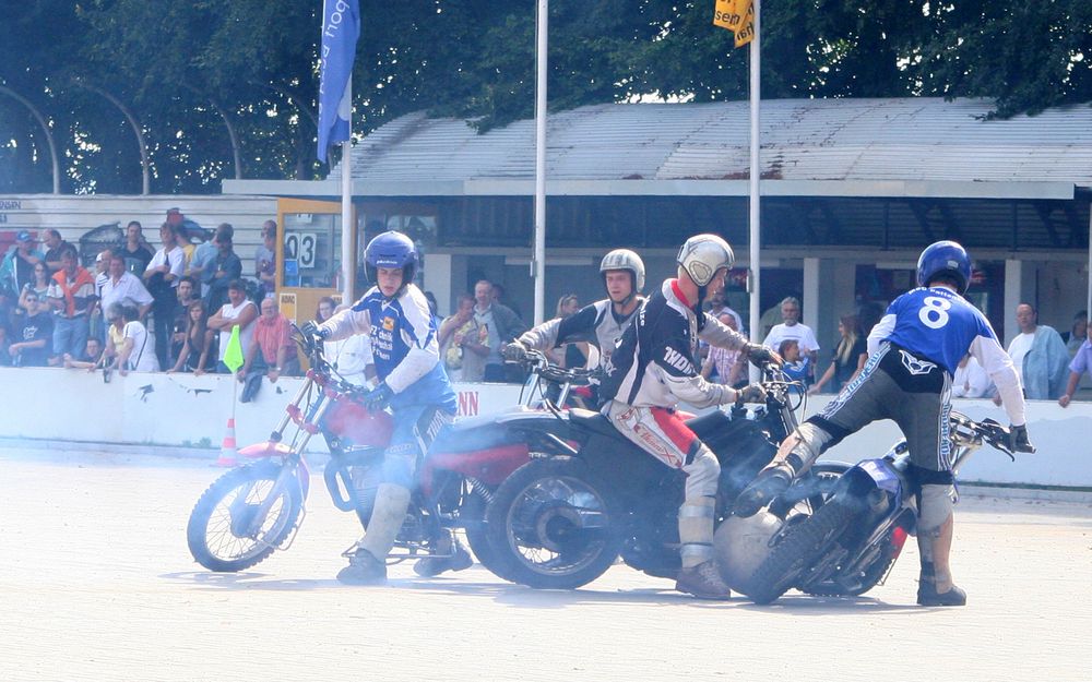 Motorradball in Pattensen