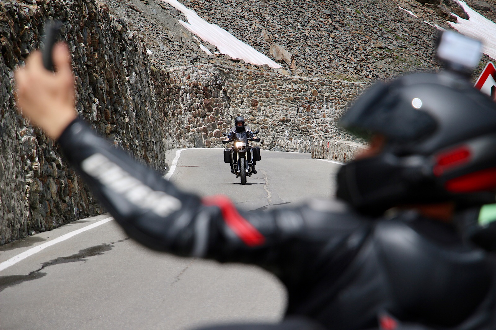 Motorradfahrer am Stilfser Joch