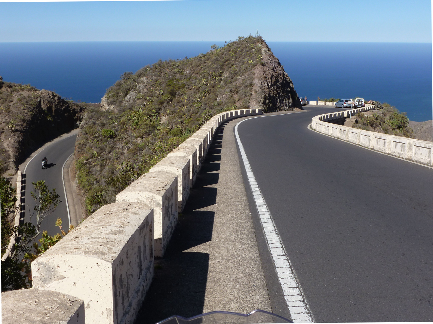 Motorradfahrer Himmel auf Teneriffa