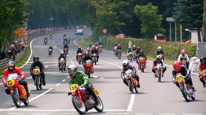 Motorradrennen in Schotten