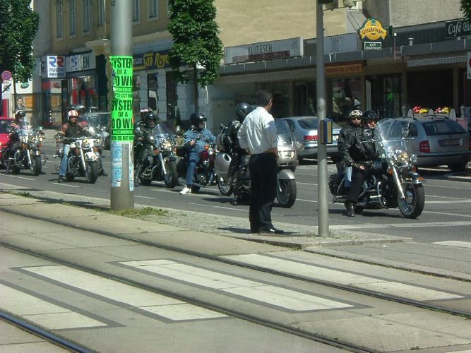 Motorräder Straßenbild am 21 Mai