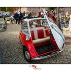 Motorroller Troll - BMW Isetta - Berliner Roller mit  Anhänger Campi zum Spiegeltag