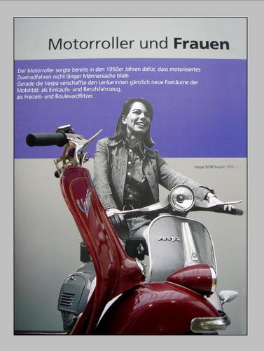 motorroller und frauen