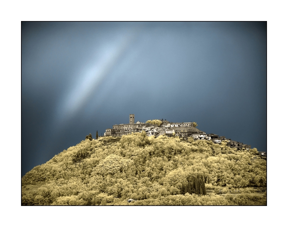 - Motovun (under the Rainbow) -