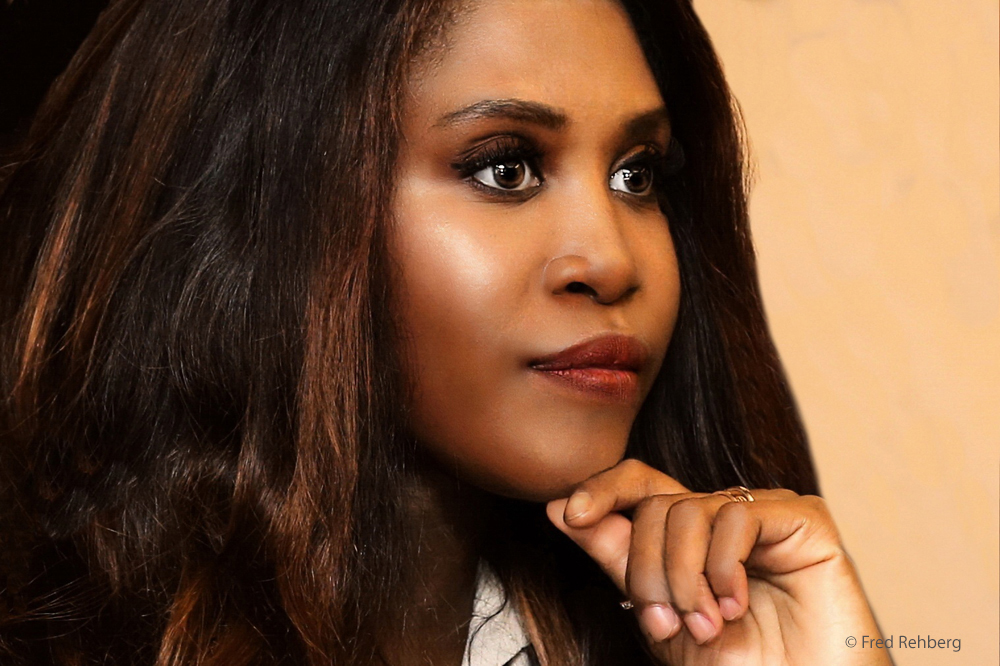 Motsi Mabuse - Portrait