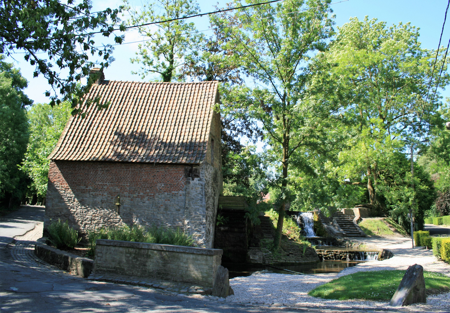 Moulin à eau de Froyennes, en Belgique juillet 2009