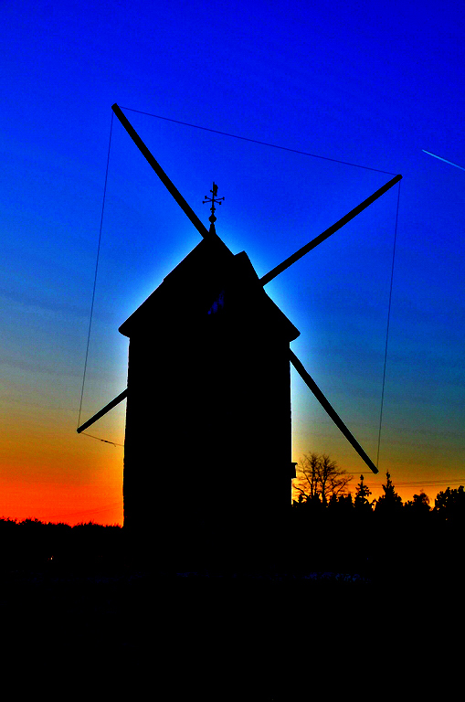 Moulin en Contre-jour Clair-Obscur