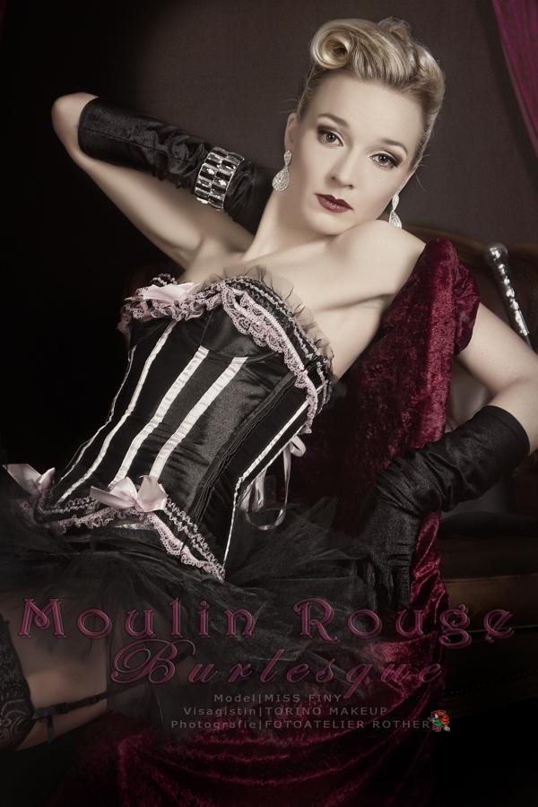 * Moulin Rouge *