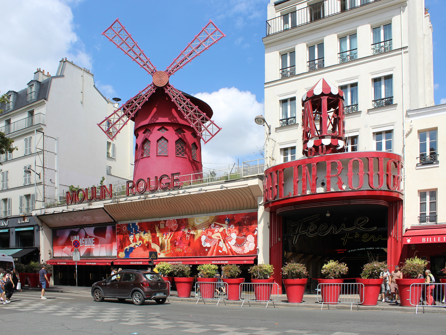 Moulin Rouge im Mittagsschlaf