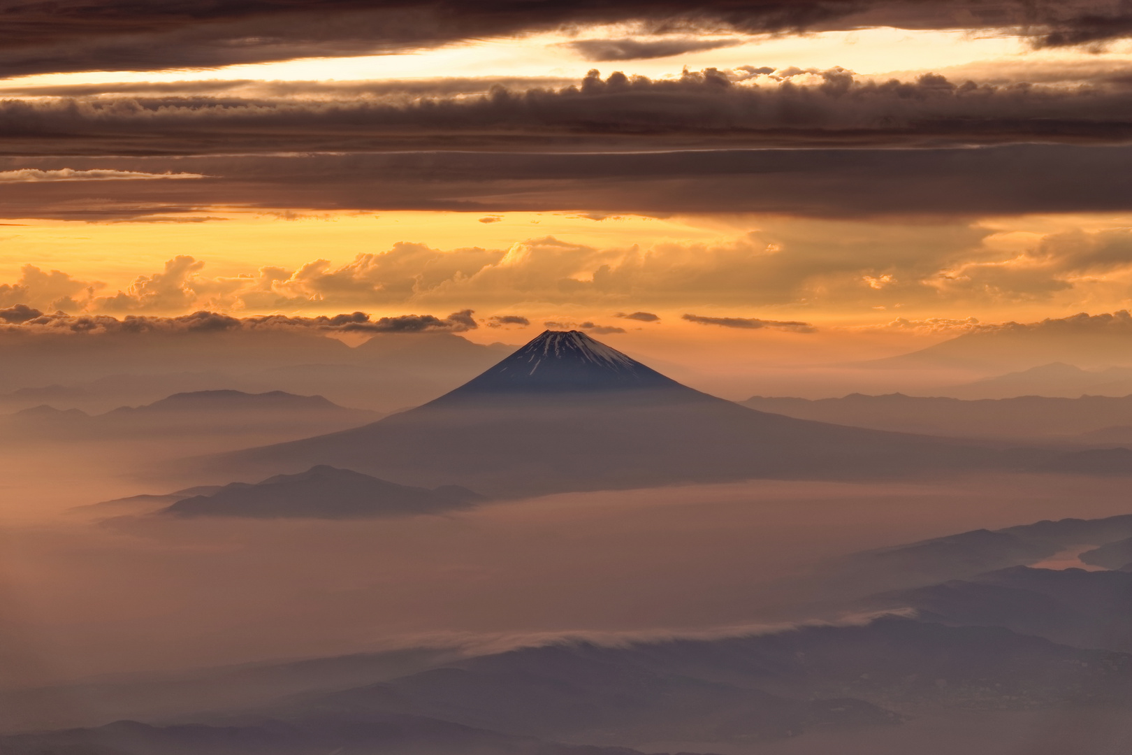 Mount Fuji bei Sonnenuntergang