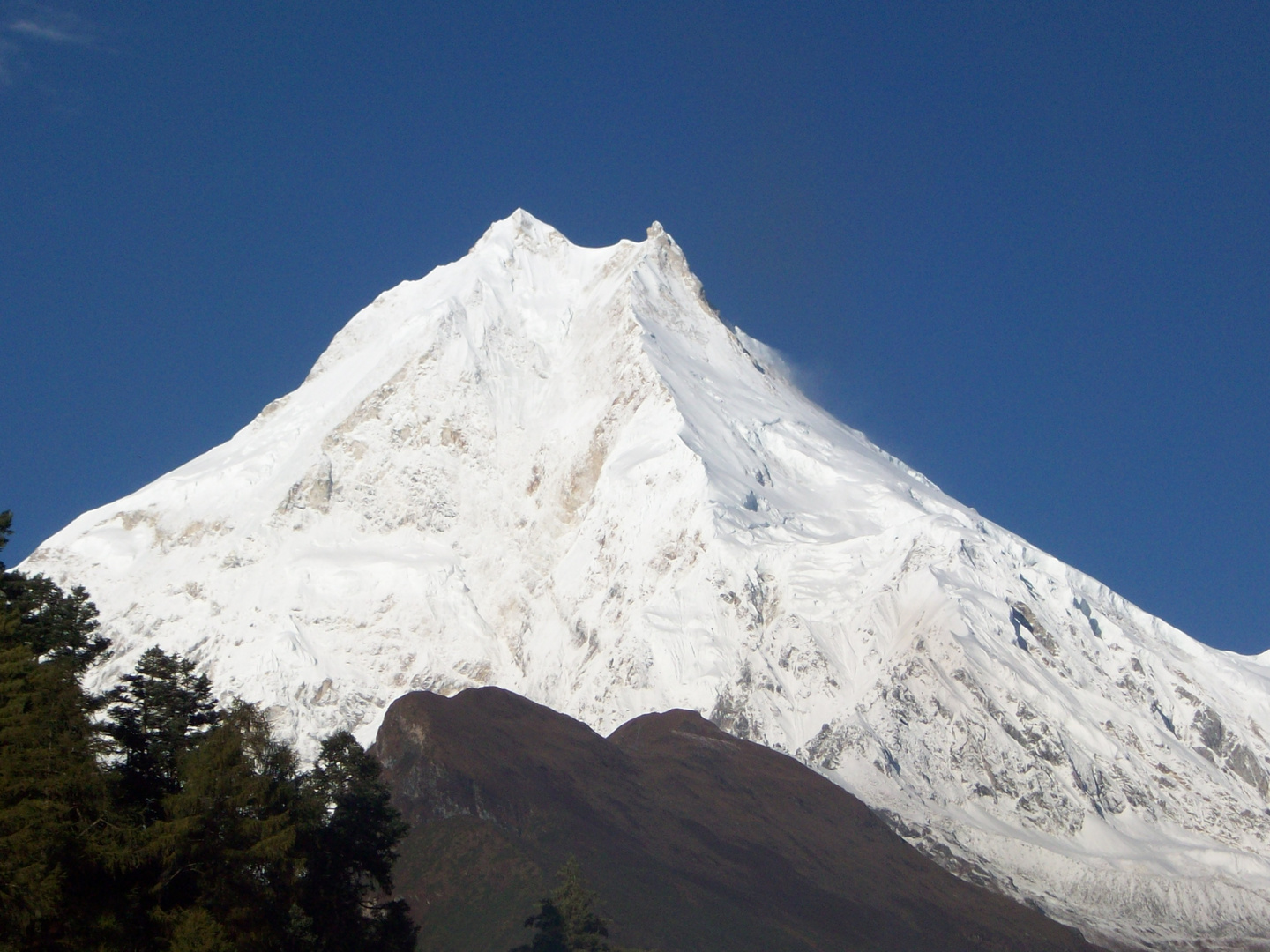 Mount Manaslu Trekking