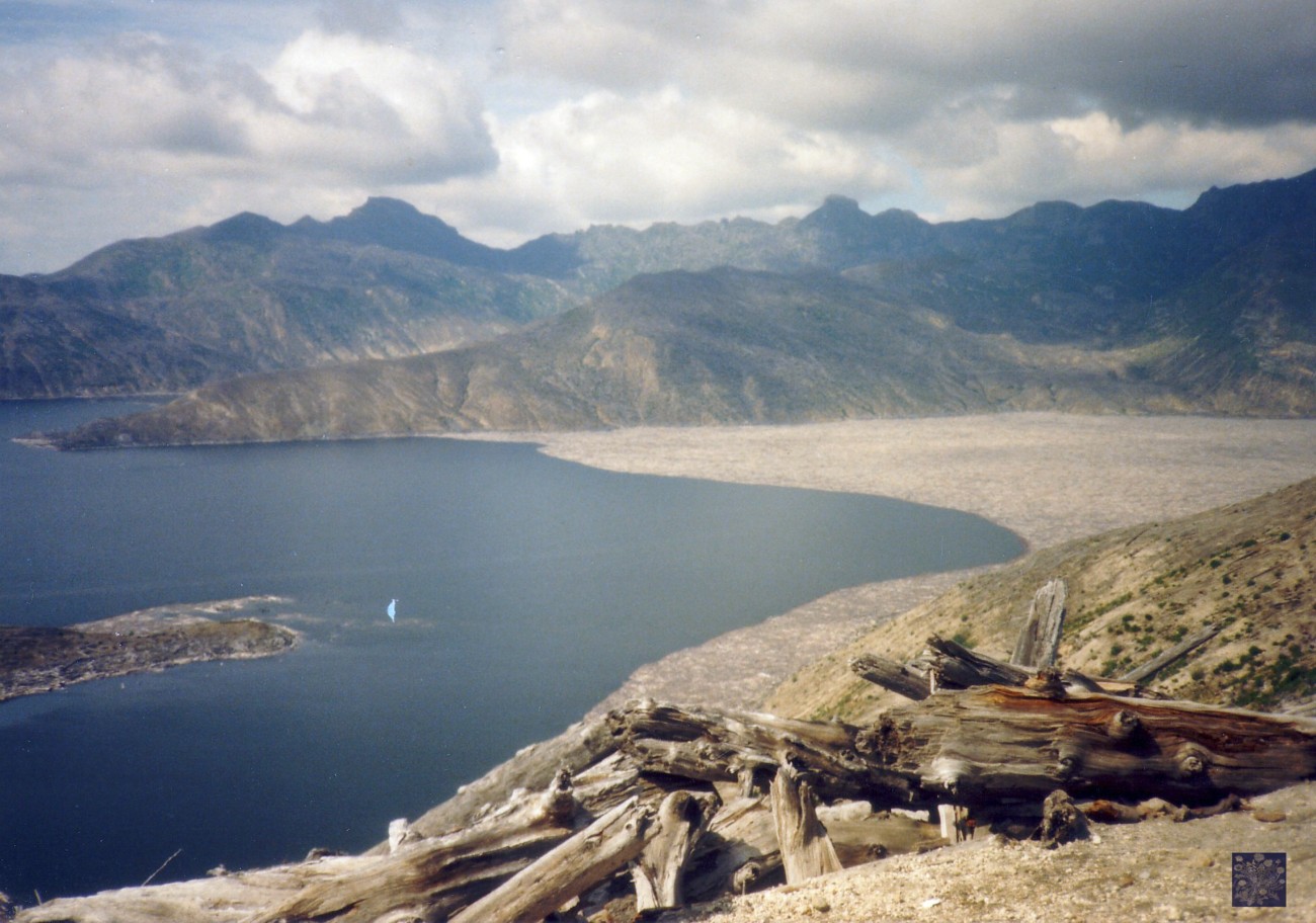 Mount St. Helens 