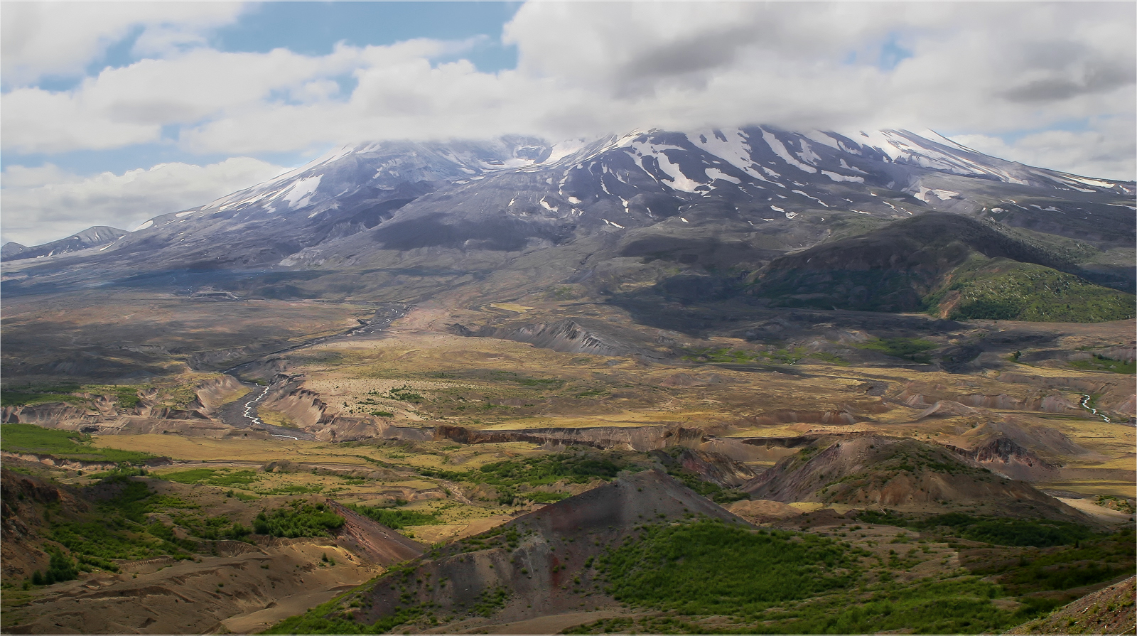 Mount St. Helens, die fortdauernde Geschichte