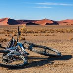 Mountain-Biken in der Namib