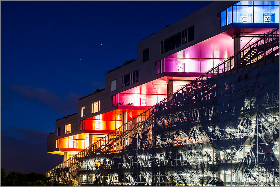 Mountain Dwellings - Bjerget