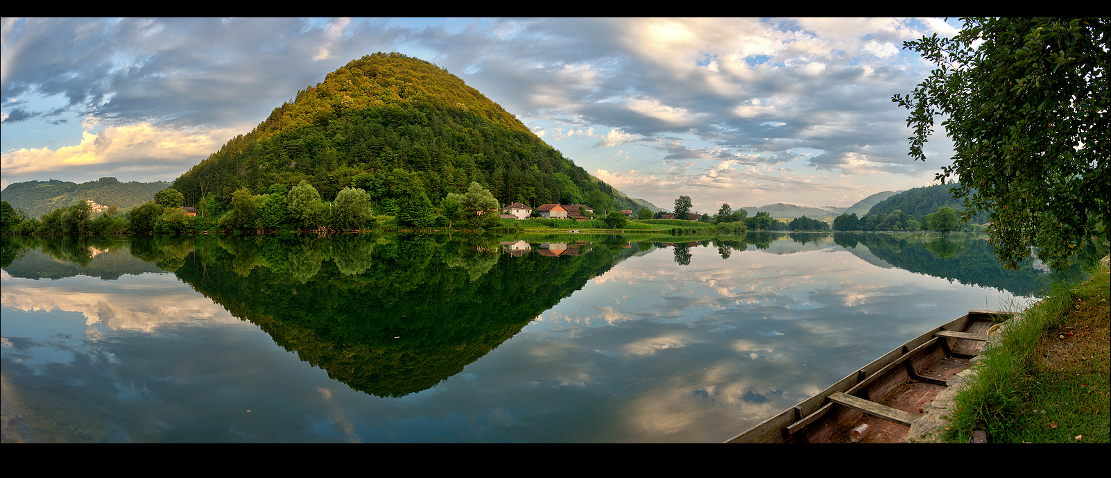 Mountain Plavno & River Una.....Reflections in the Morning...