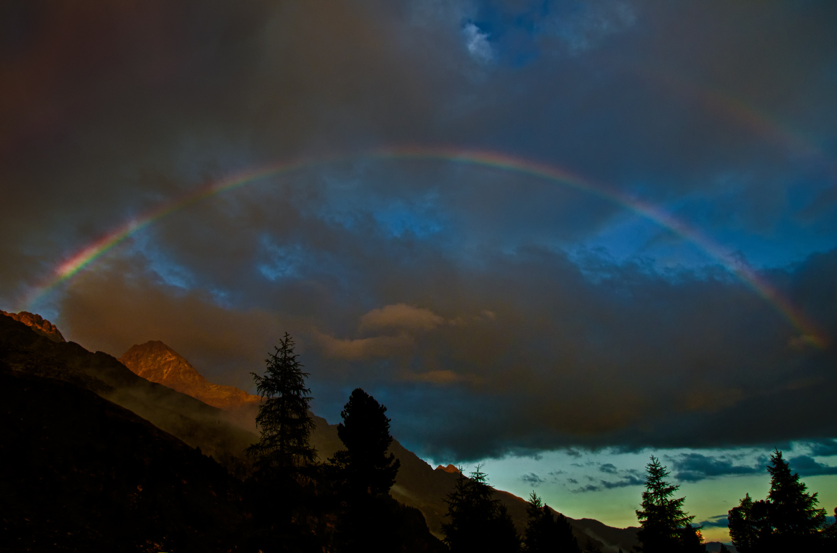 Mountain rainbow