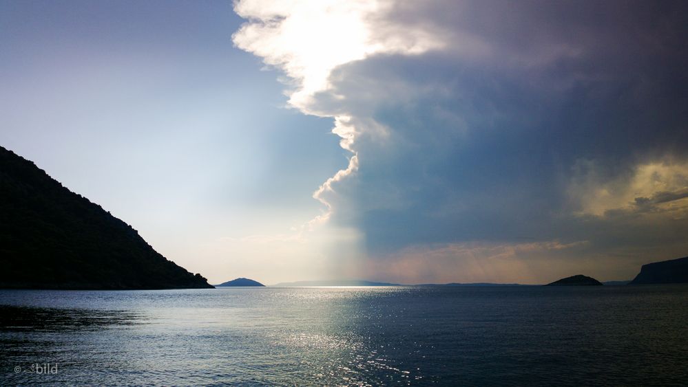 mountain, sea and sky