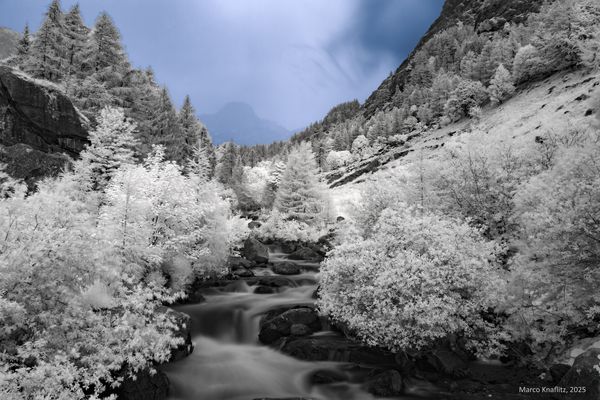 Mountain stream a few minutes before the storm