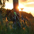 Mountainbike im Sonnenuntergang