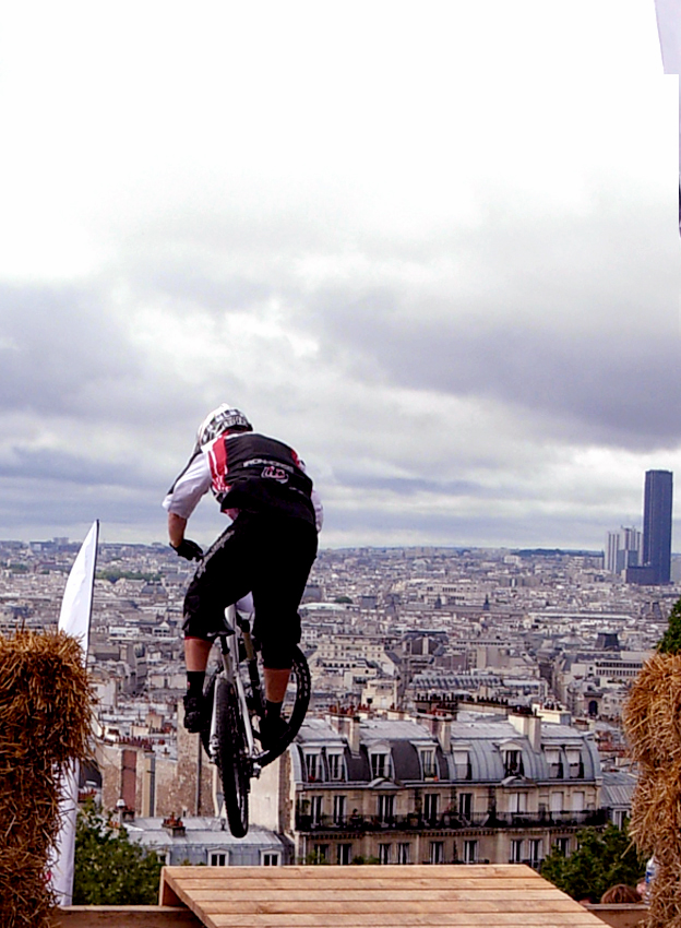 Mountainbiker am Montmartre